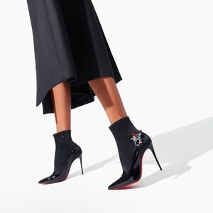Christian Louboutin Jessie Booty Joli 100 Black Patent Satin Ankle EU 37.5